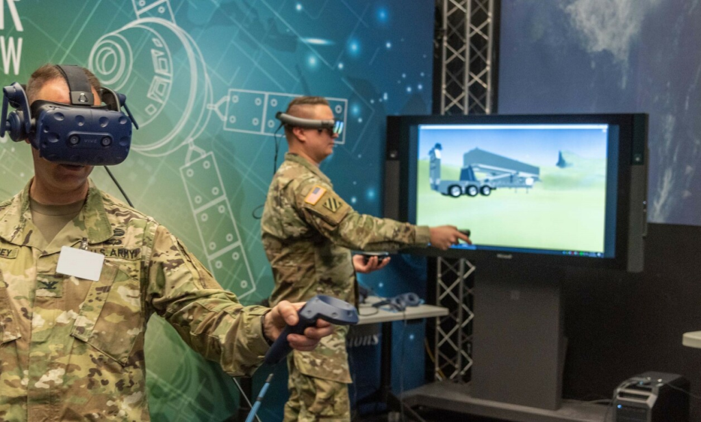 Teknologi Militer Digital Paling Liar